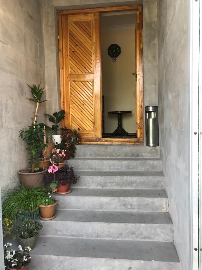 Mitane Hotel Sisian Ngoại thất bức ảnh